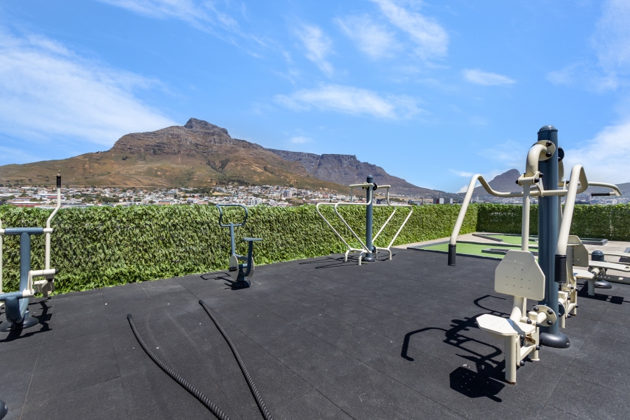 1 Bedroom Property for Sale in Woodstock Western Cape